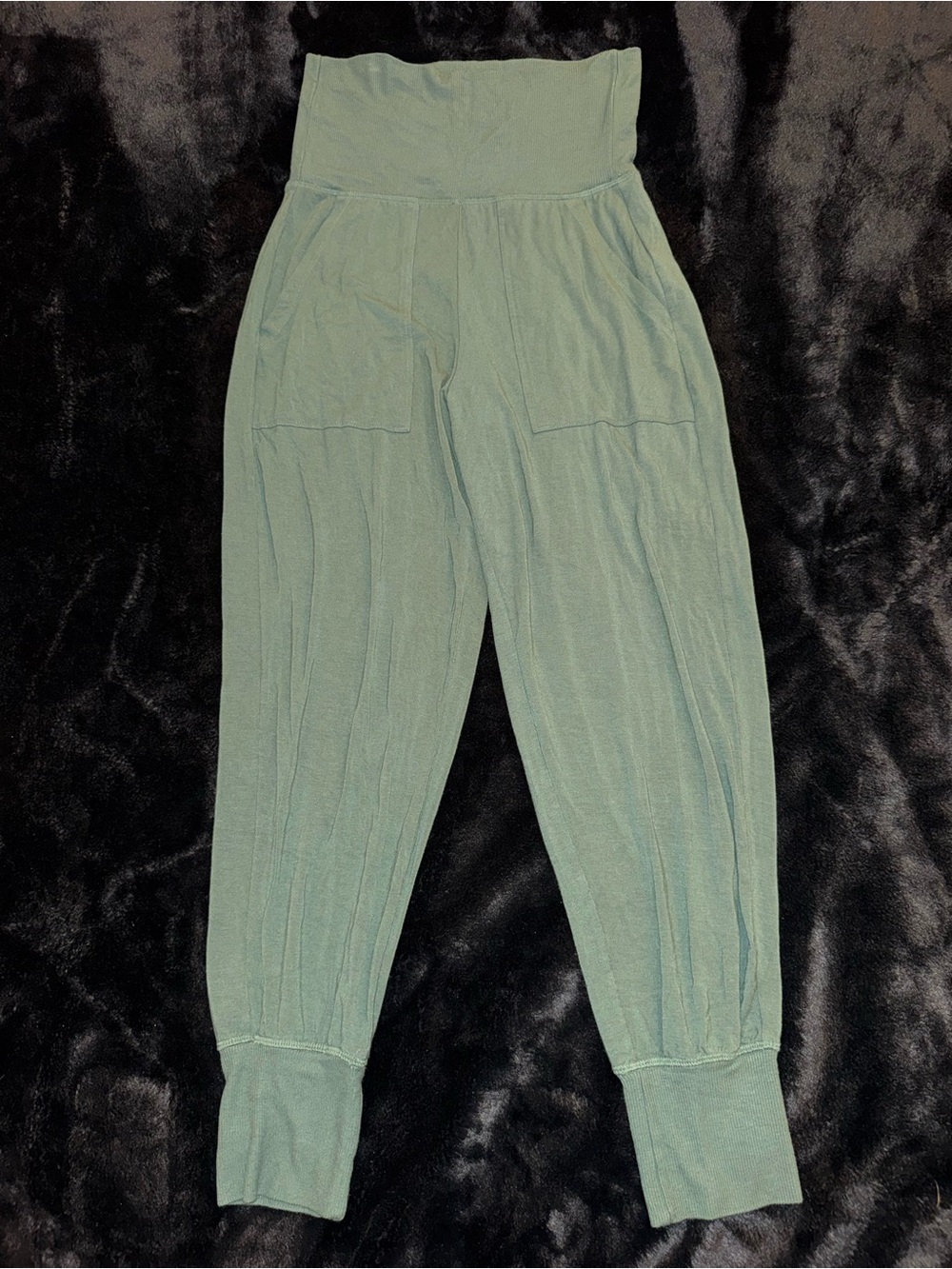 aerie Women’s High-Rise Foldover Joggers